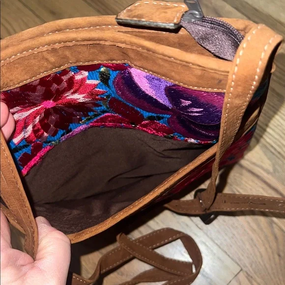 Handmade Floral Embroidered Crossbody Leather Bag NWOT